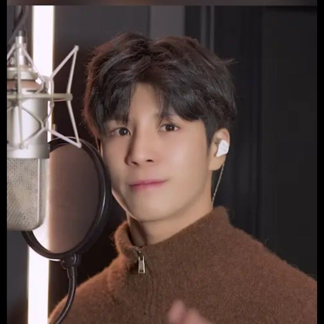 정동원 최근 활동샷