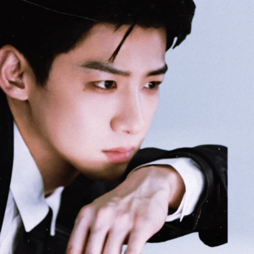 Recent activity shot of Bai Jingting