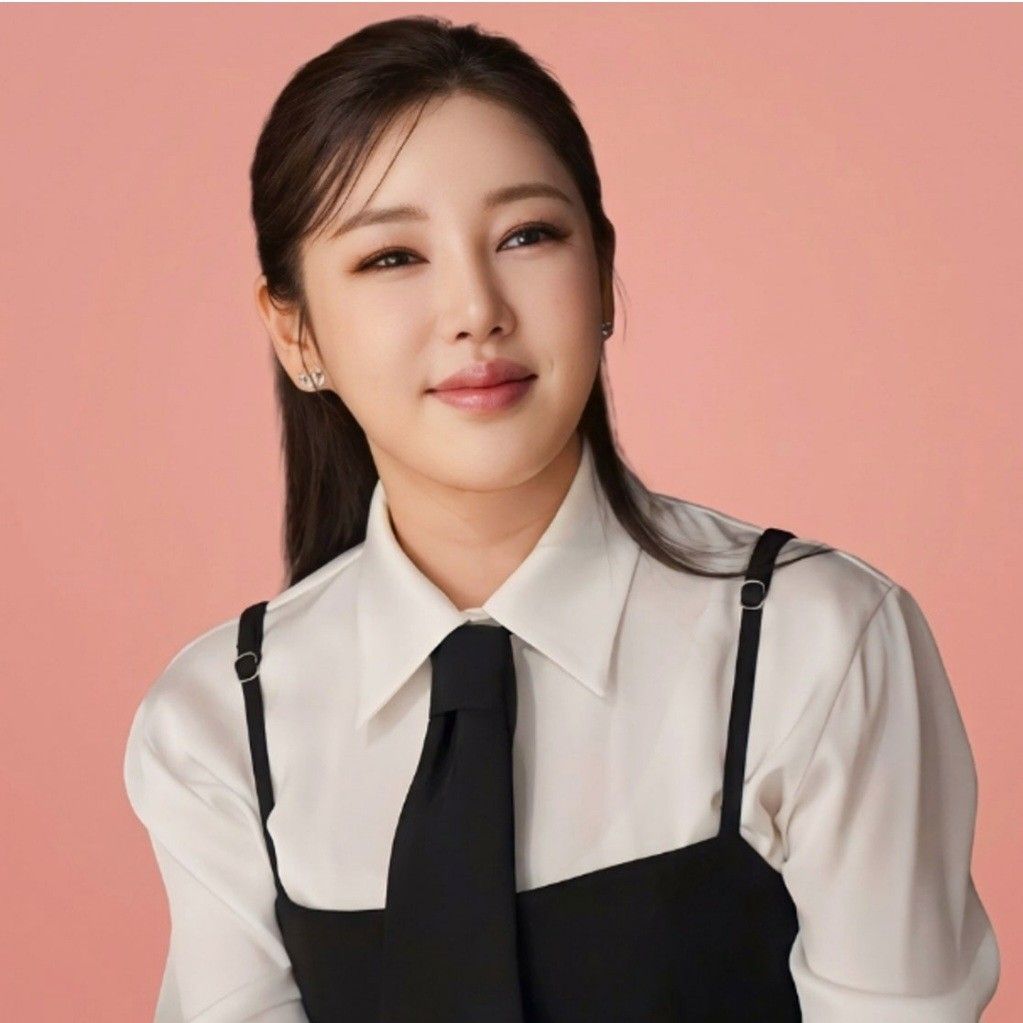 宋歌人的最新照片