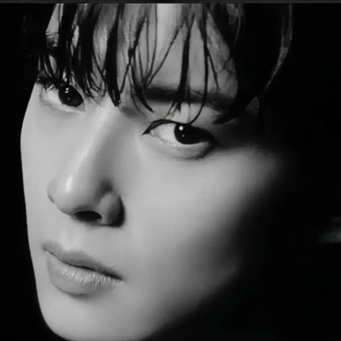 Recent activity shot of Cha Eunwoo
