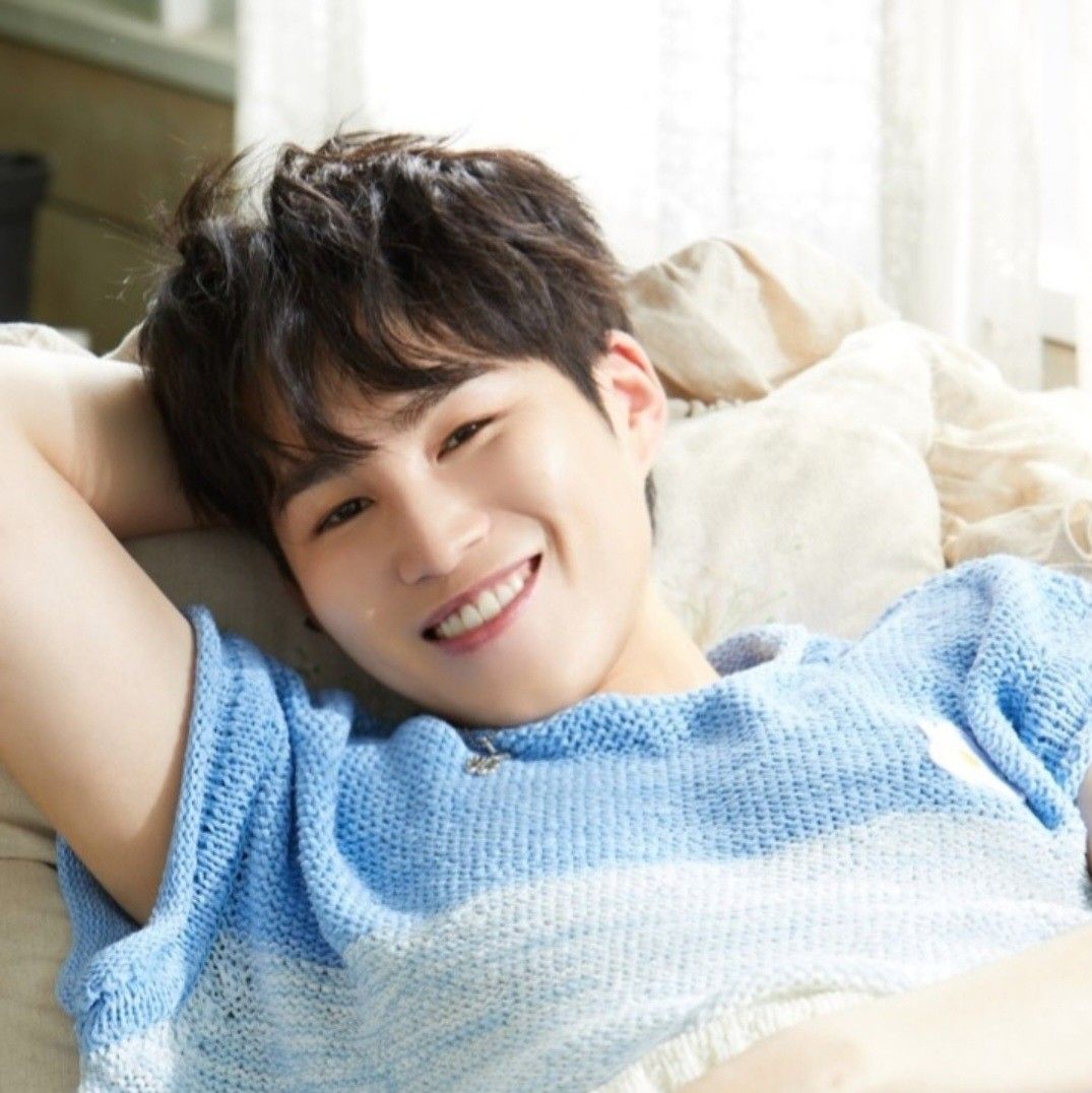 金熙栽的最新照片