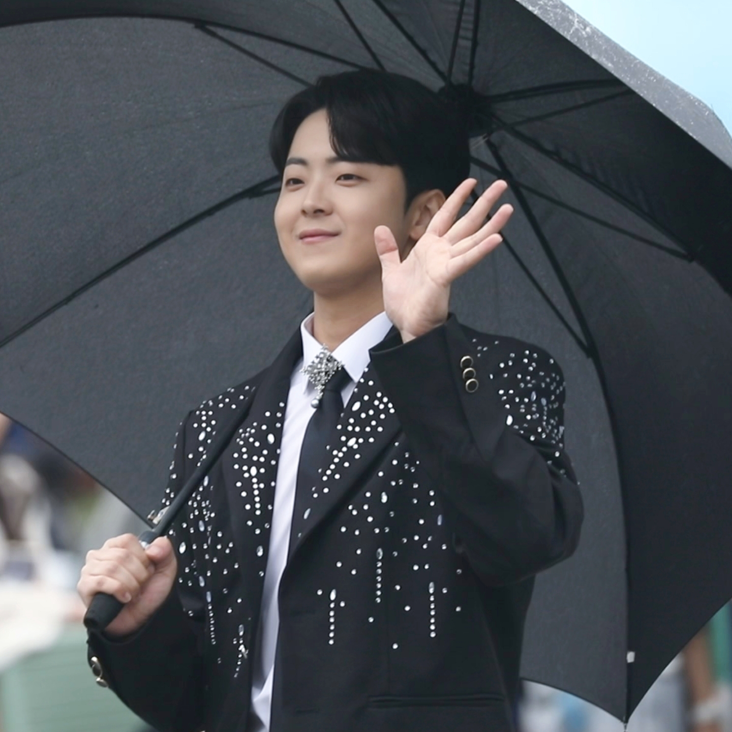 Behind-the-scenes cut of Park Minsu