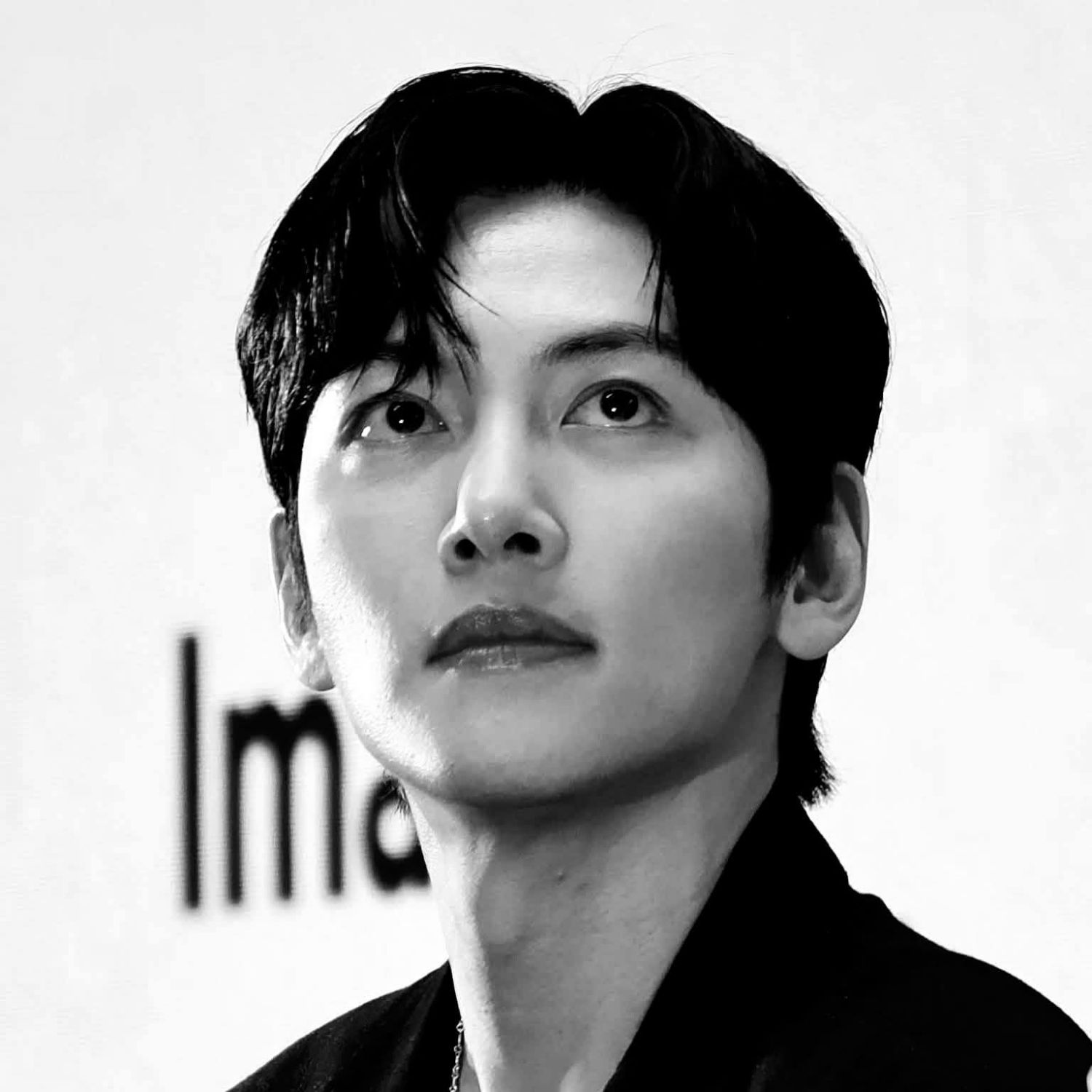 粉絲拍下的池昌旭瞬間