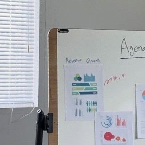 Behind-the-scenes cut of Park Seoham