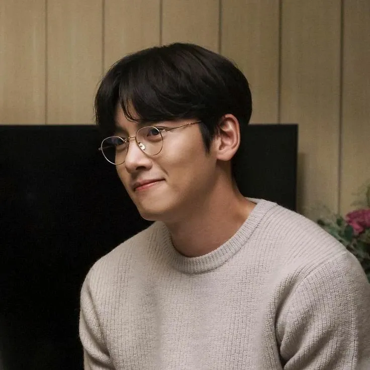 Recent activity shot of Ji Changwook