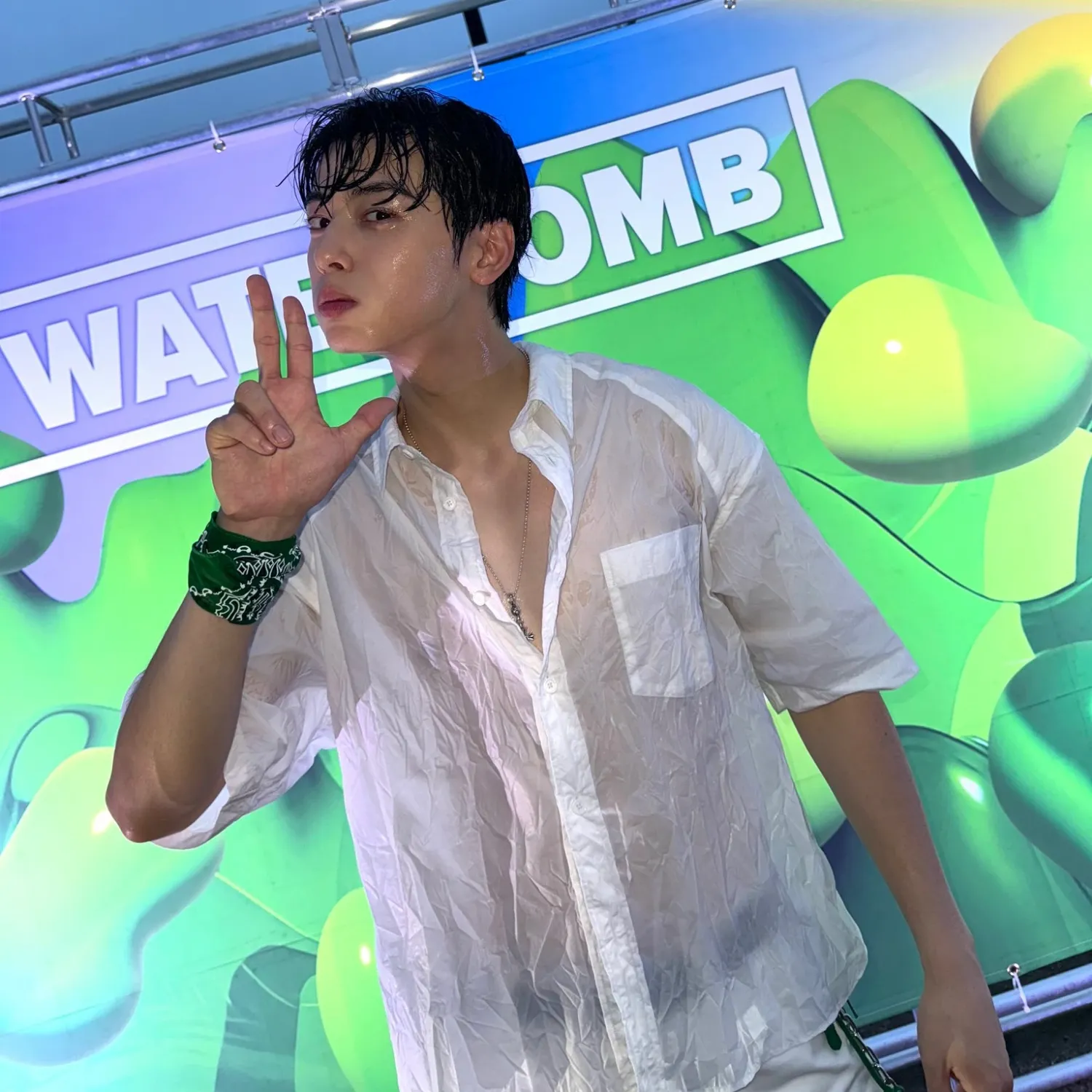 Recent activity shot of Cha Eunwoo