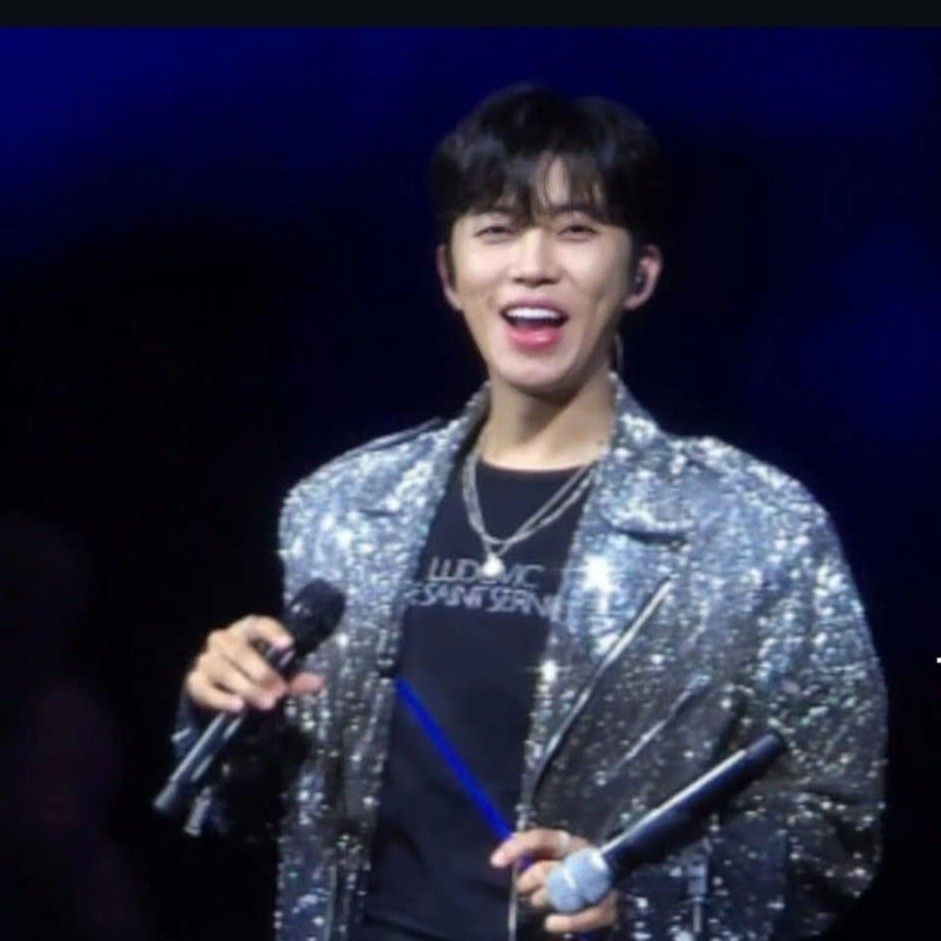 임영웅의 비하인드 컷