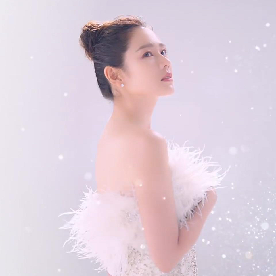 Foto kegiatan terbaru dari Son Yejin