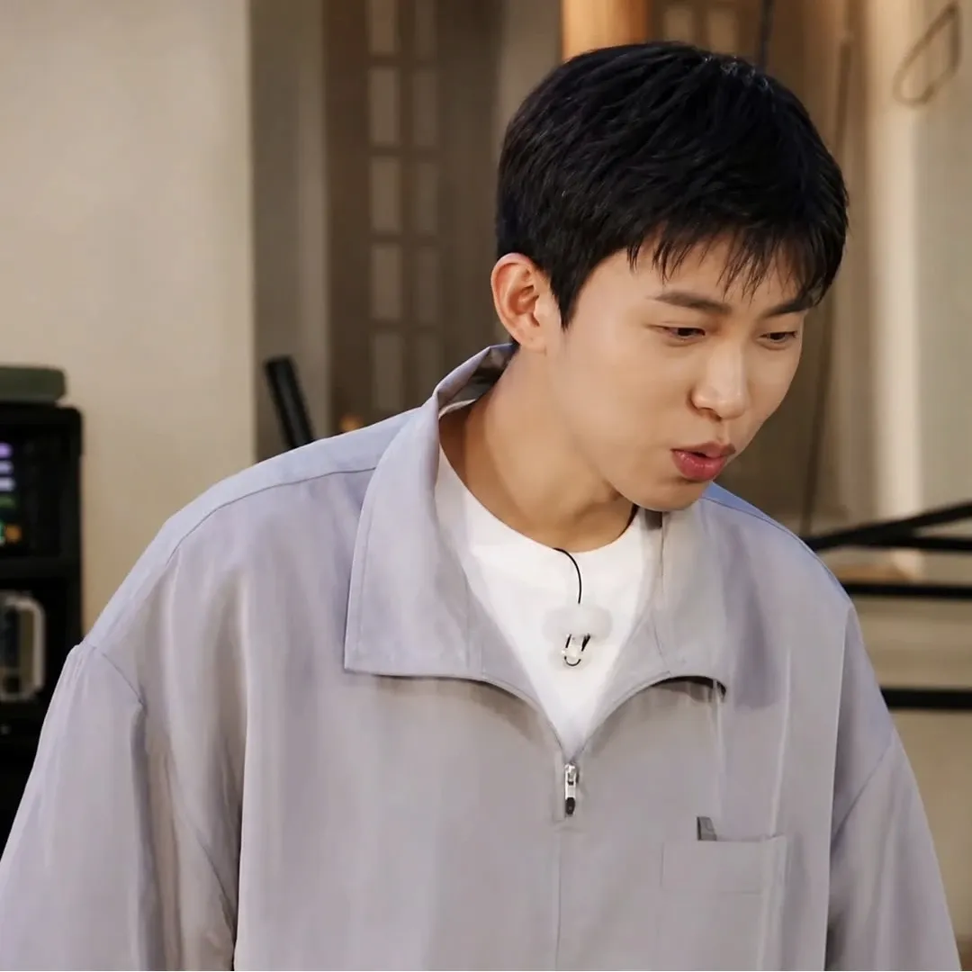 Cuplikan di balik layar dari Lim Youngwoong