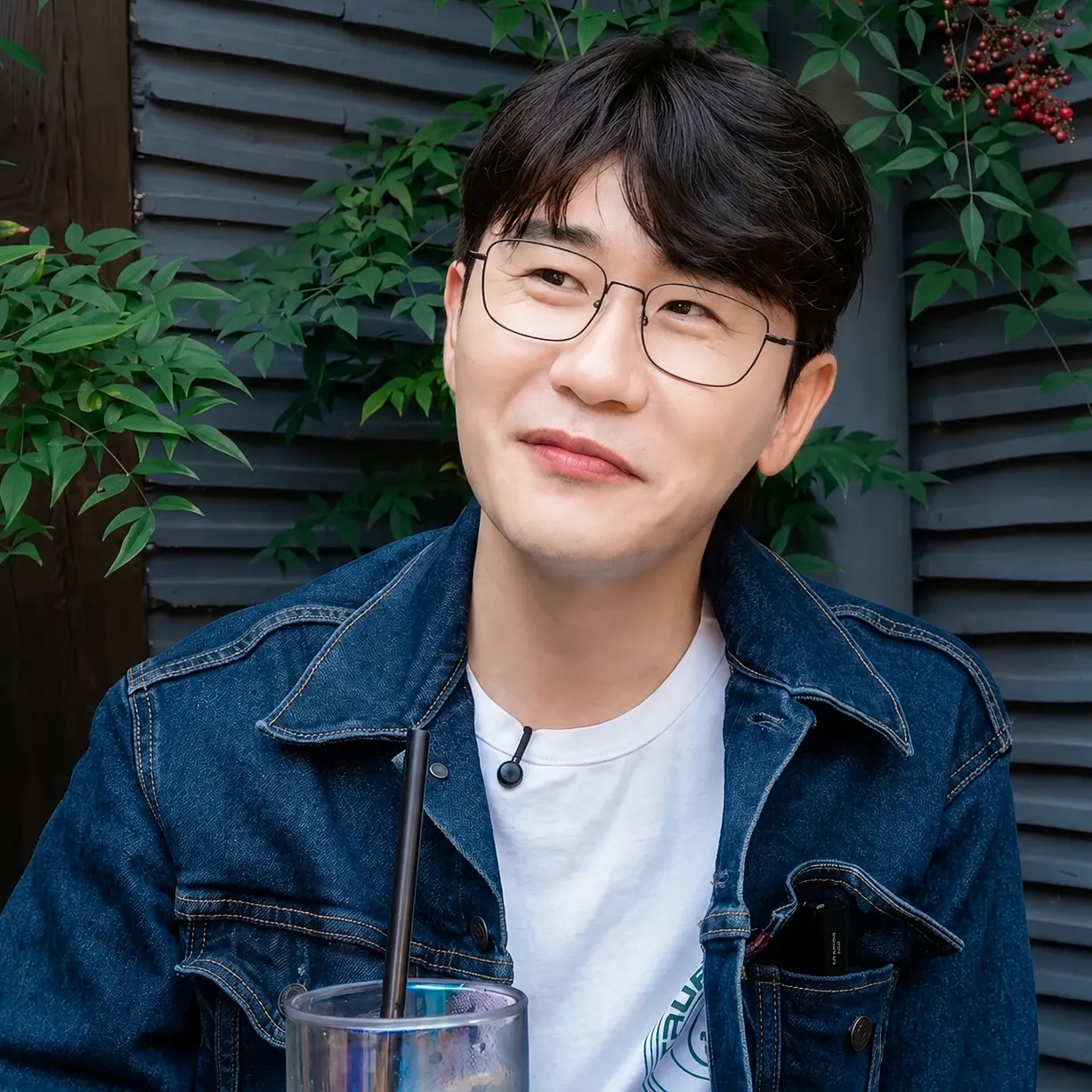 영탁의 비하인드 컷