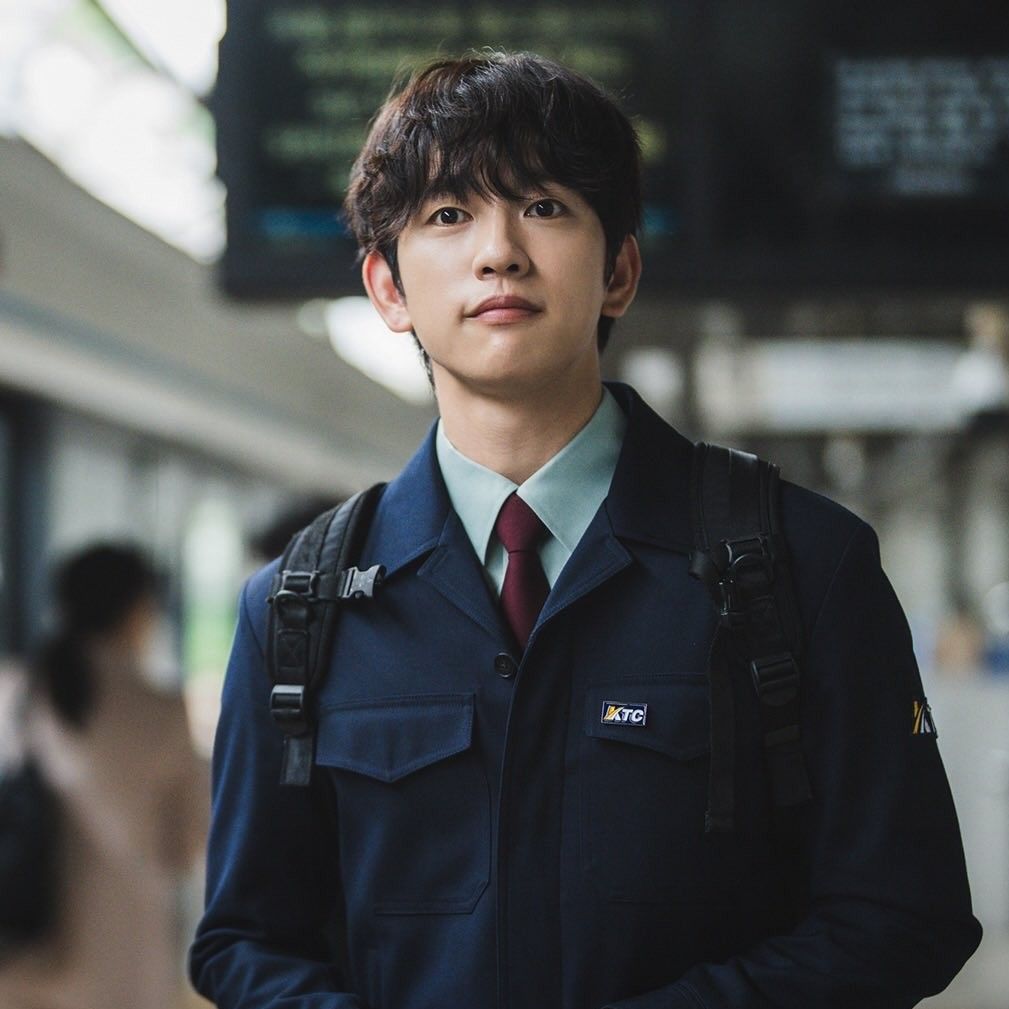 Cuplikan di balik layar dari Park Jinyoung