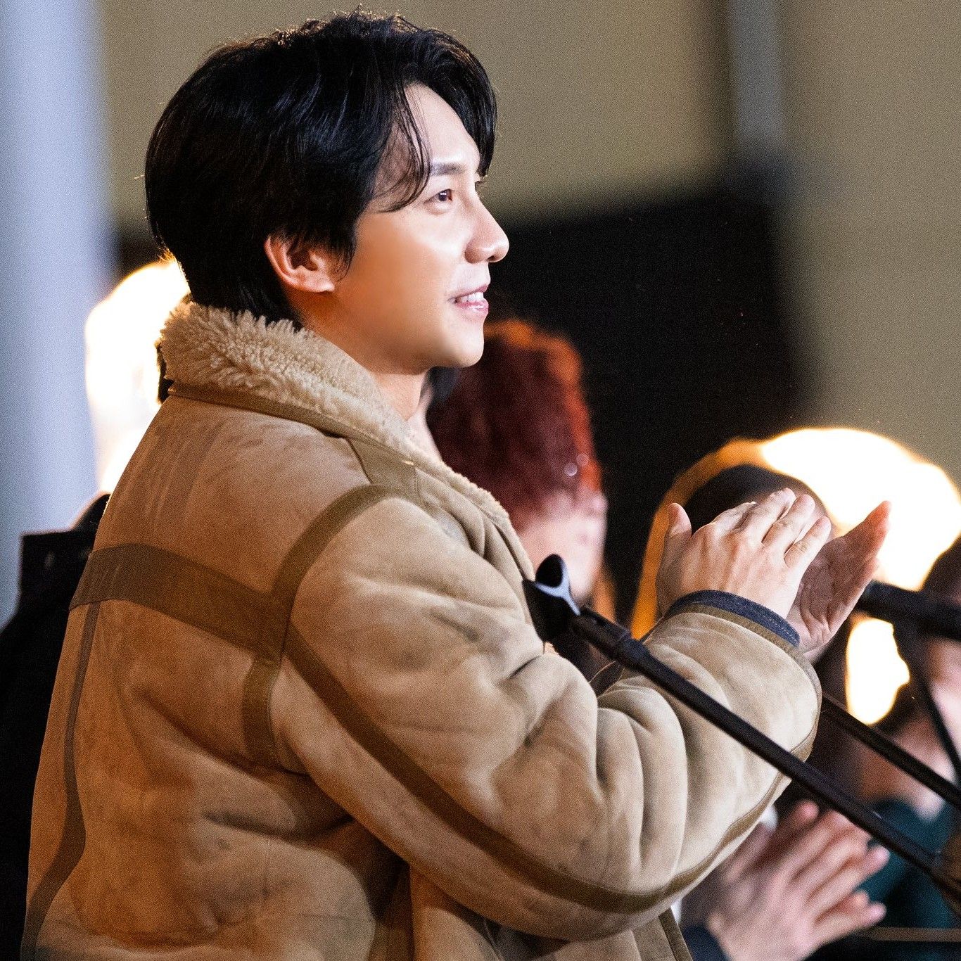 Momen yang diabadikan oleh penggemar Lee Seunggi