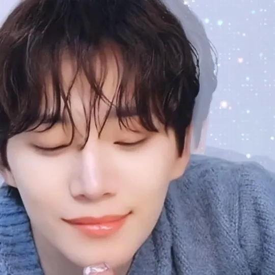 Foto terbaru dari Lee Junho