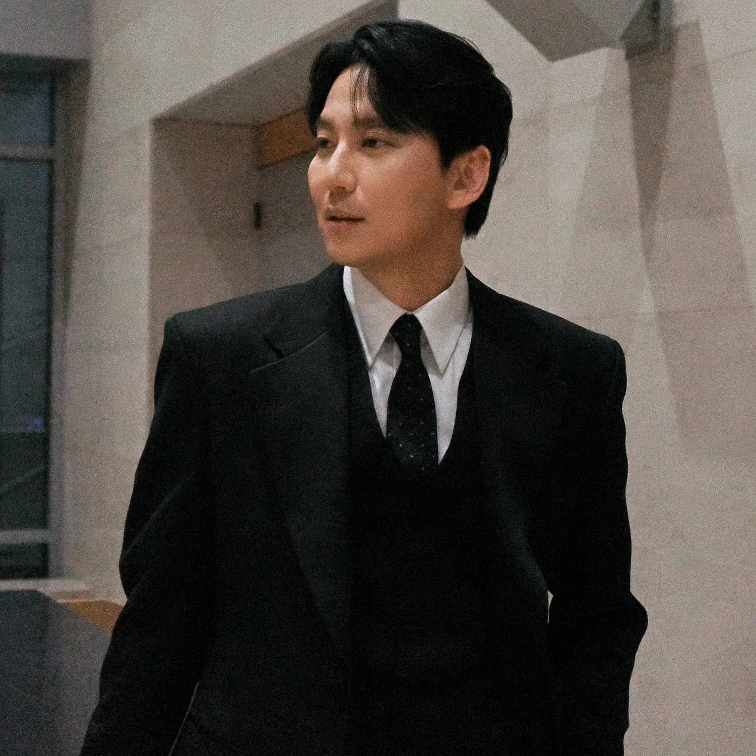 Foto terbaru dari Kim Namgil
