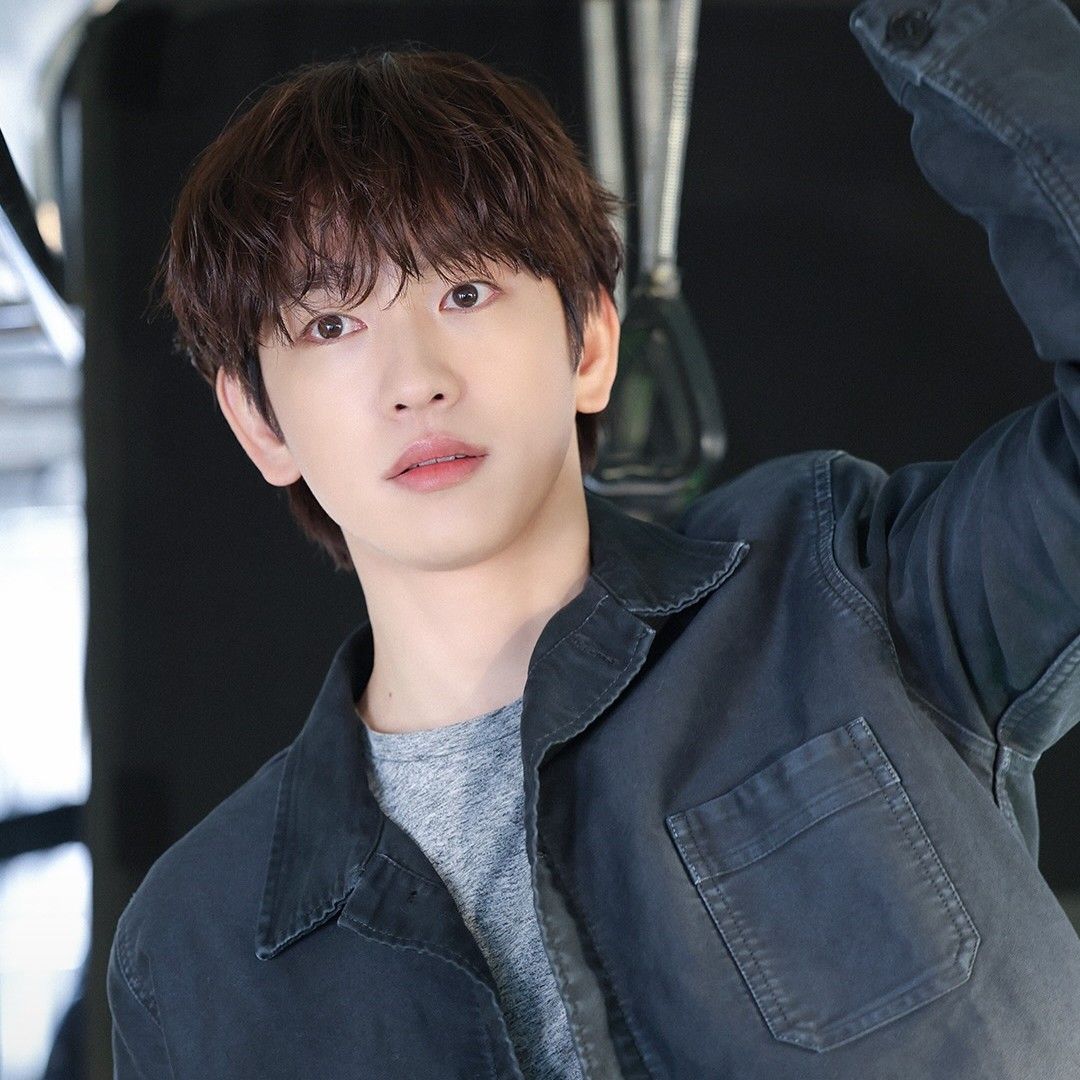 パク・ジニョンの最新写真