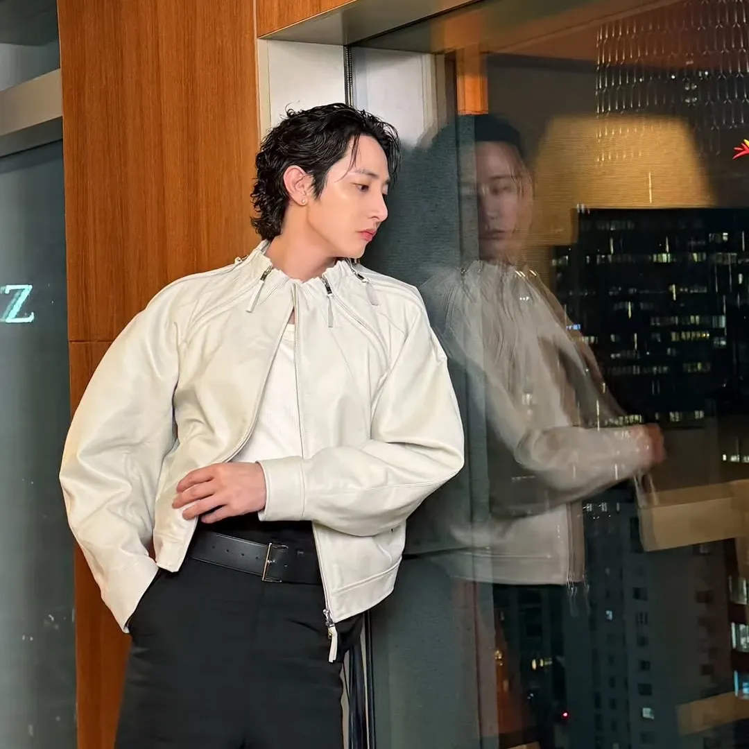 A moment captured by a fan of Lee Soohyuk