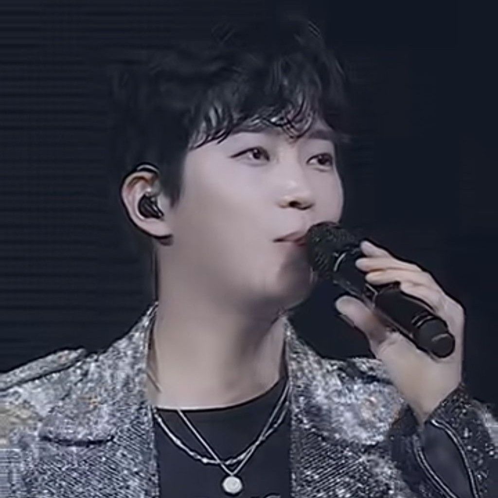 Cuplikan di balik layar dari Lim Youngwoong