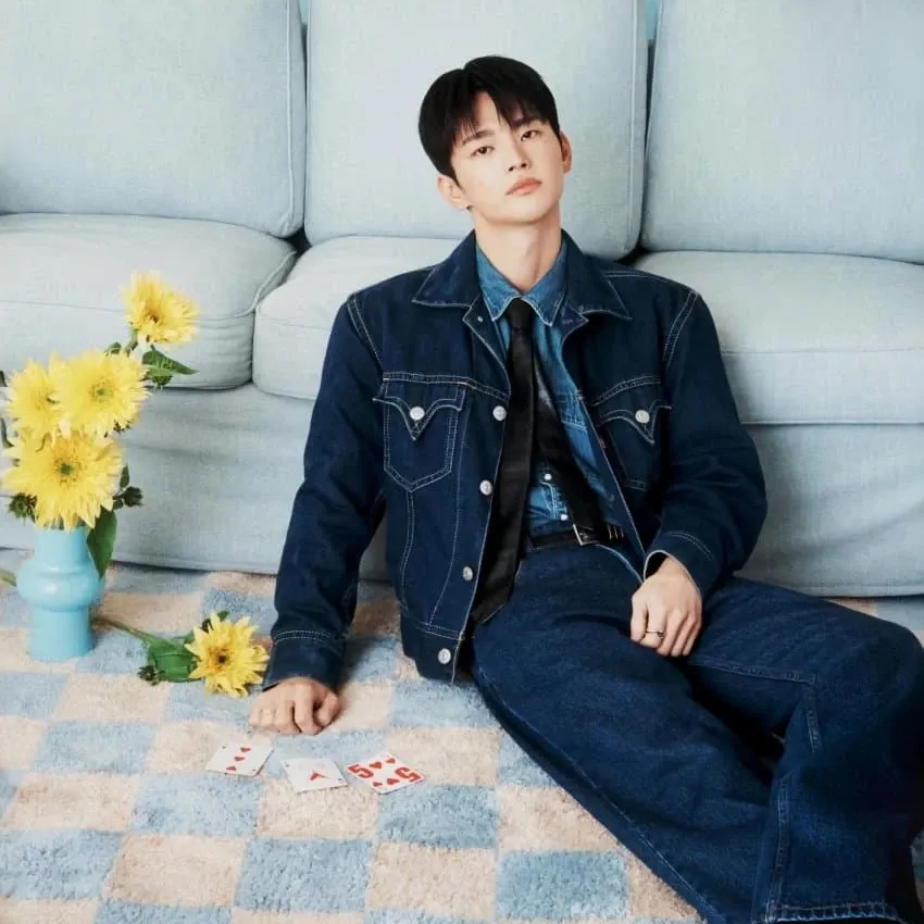 Momen yang diabadikan oleh penggemar Seo Inguk