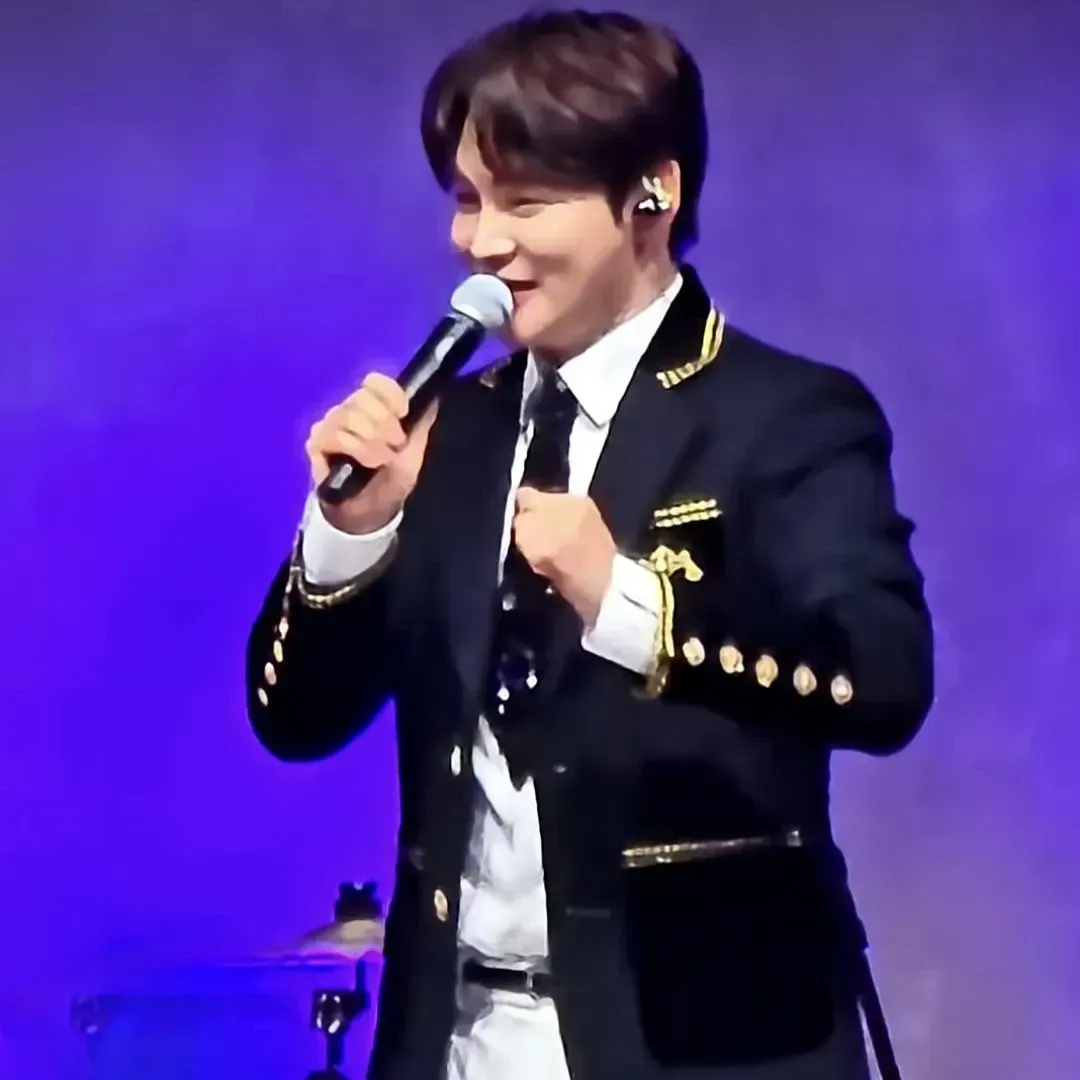 박서진 최근 활동샷