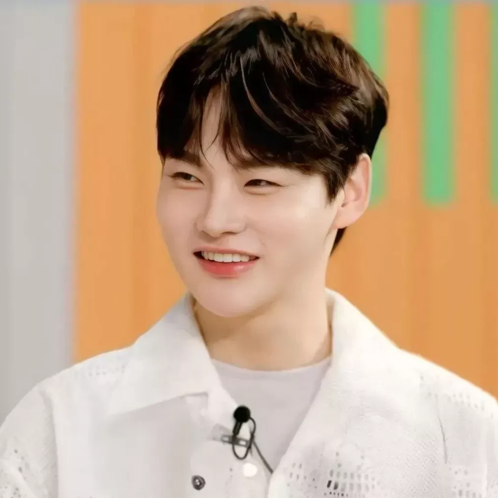 박서진 최근 활동샷