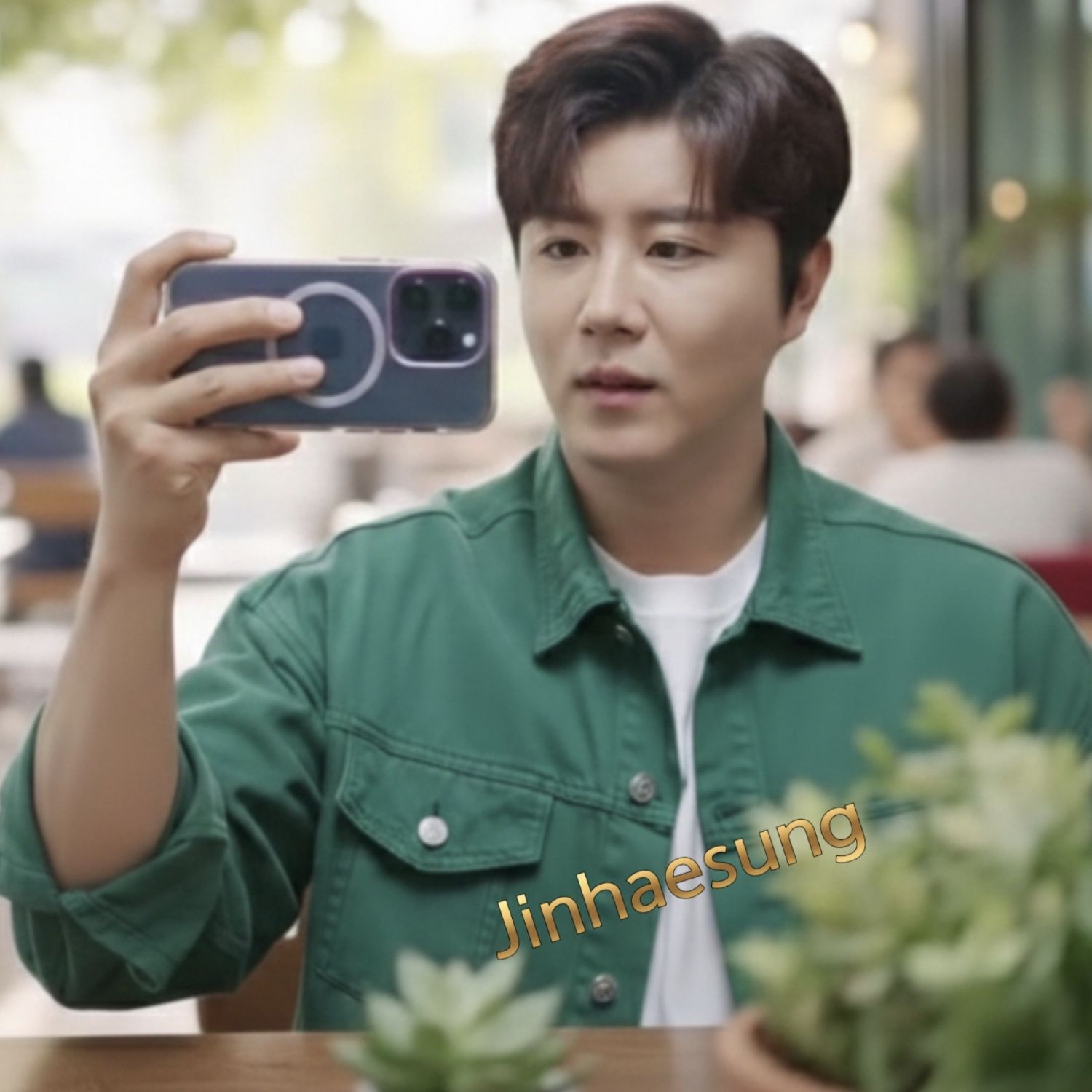 Behind-the-scenes cut of Jin Haesung