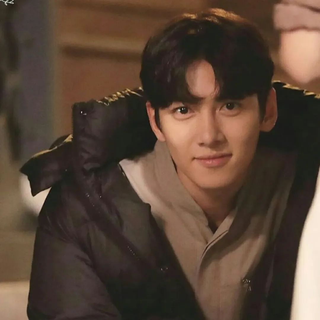 Recent activity shot of Ji Changwook