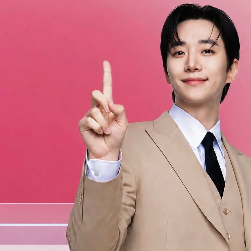 Foto kegiatan terbaru dari Lee Junho