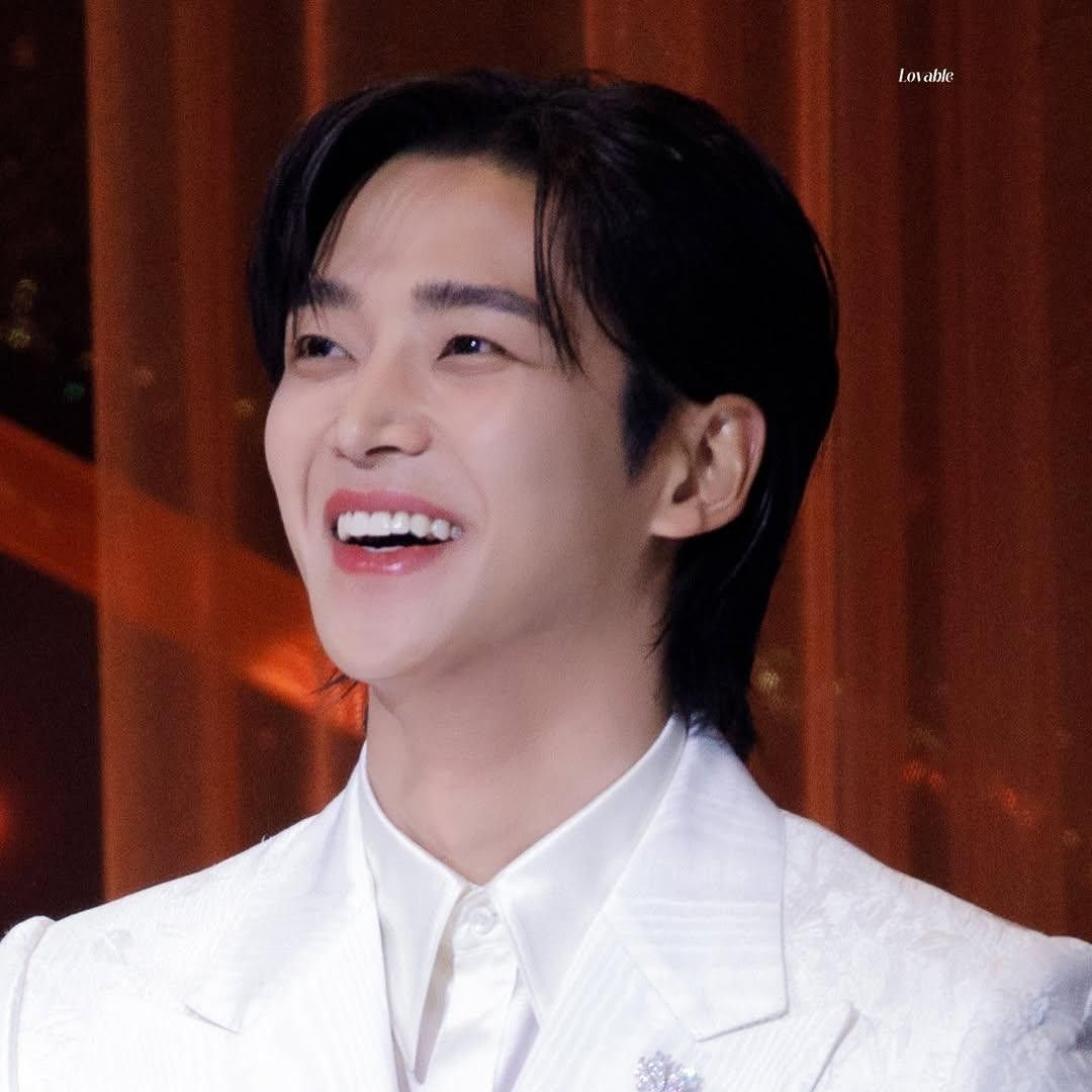 로운 최근 활동샷