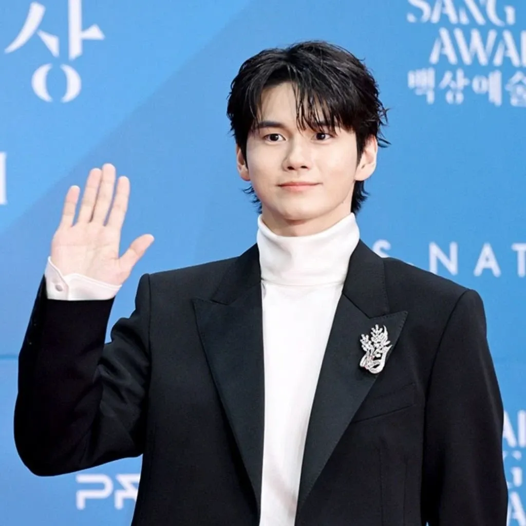 A moment captured by a fan of Ong Seongwu