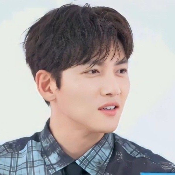 池昌旭的最新照片