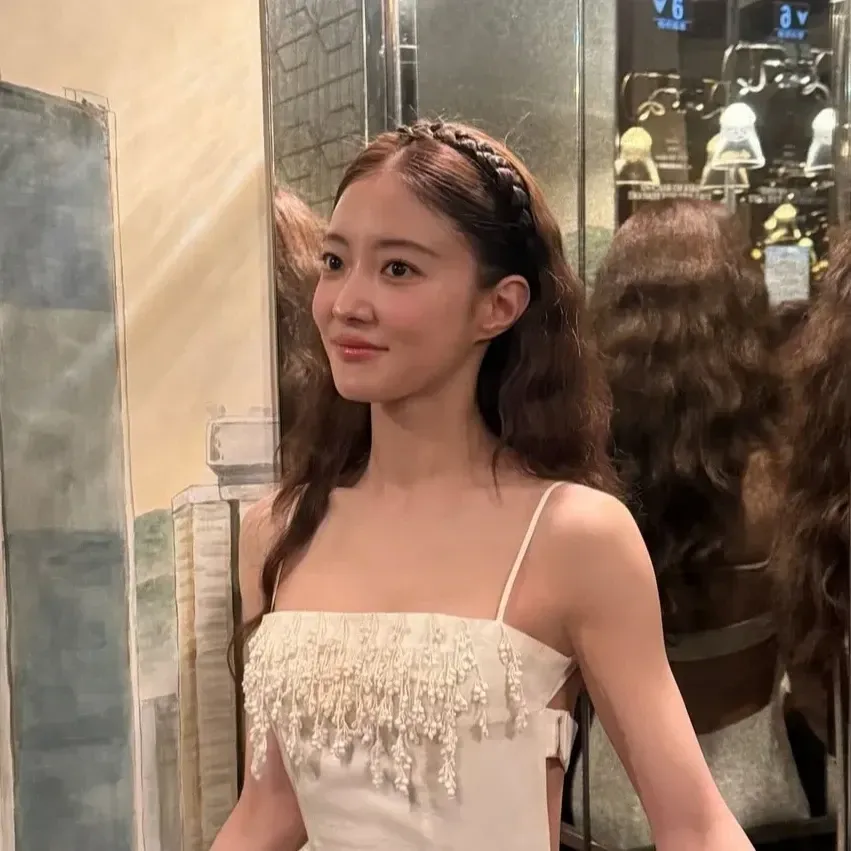 Recent activity shot of Lee Seyoung