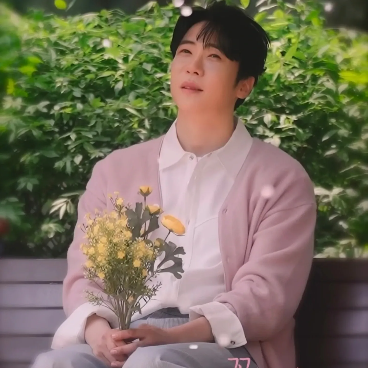 A moment captured by a fan of Enoch