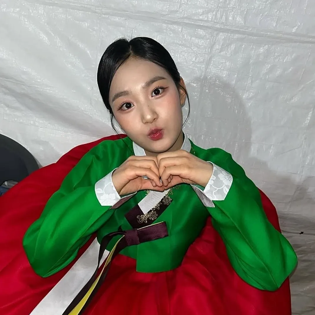 김태연의 비하인드 컷