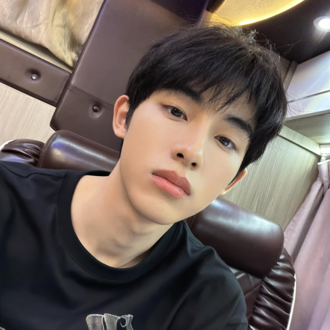 Recent activity shot of Winwin