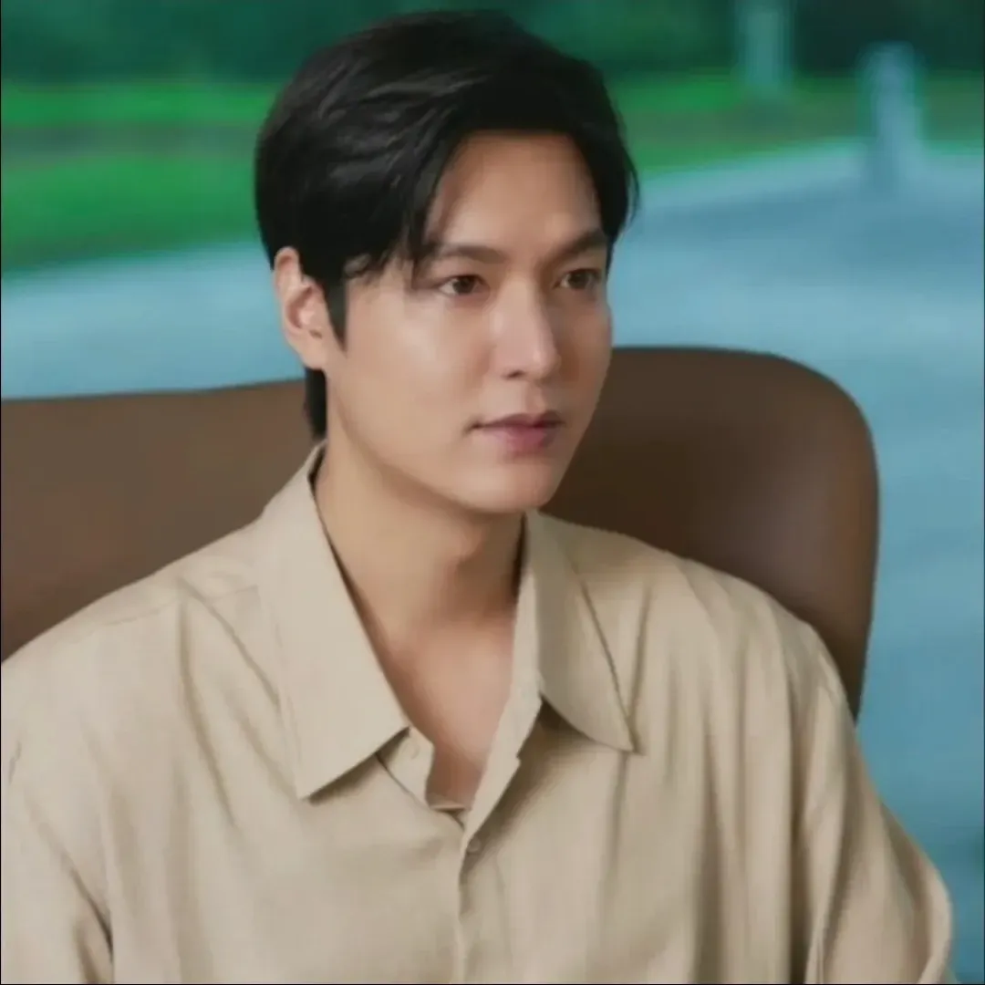 Latest photo of Lee Minho