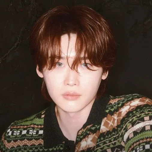 A moment captured by a fan of Lee Jongsuk