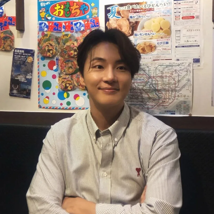 Behind-the-scenes cut of Yoon Shiyoon