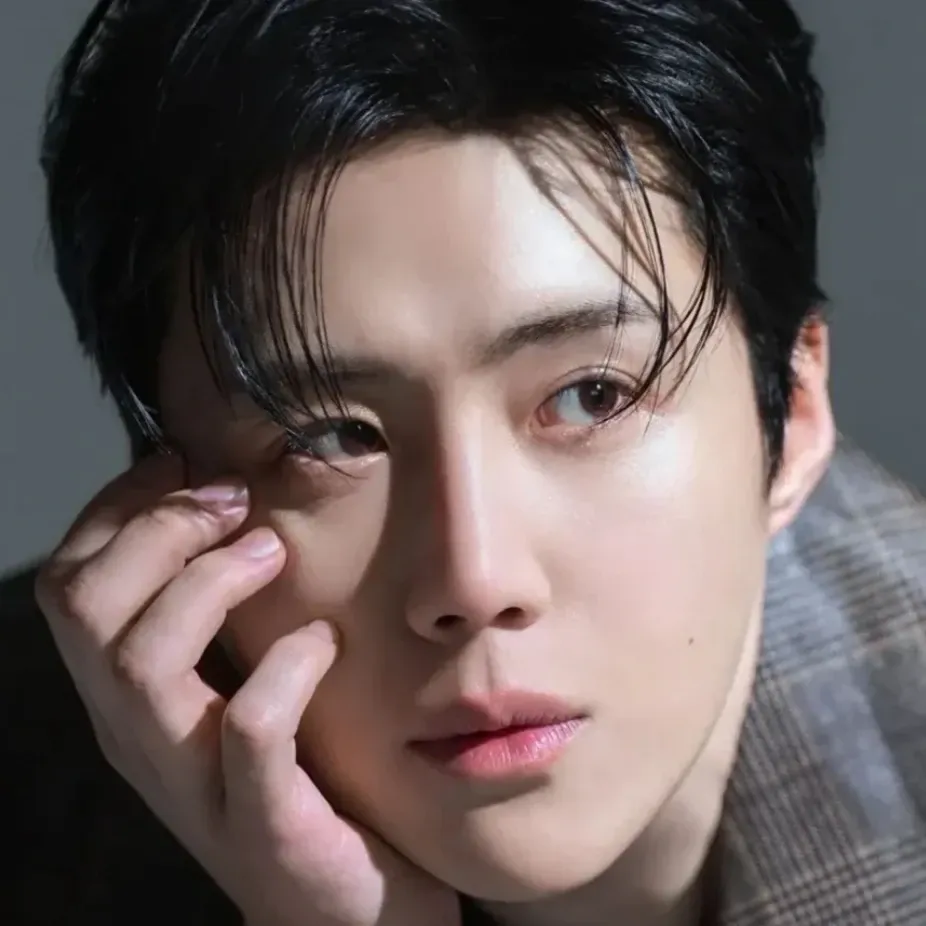 Recent activity shot of Kim Seonho