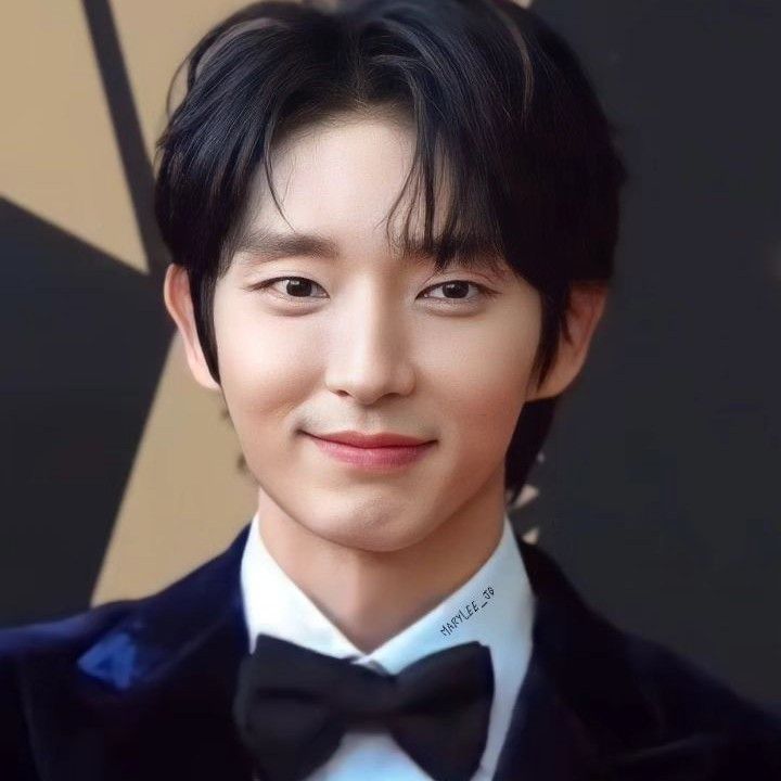 Latest photo of Lee Joongi