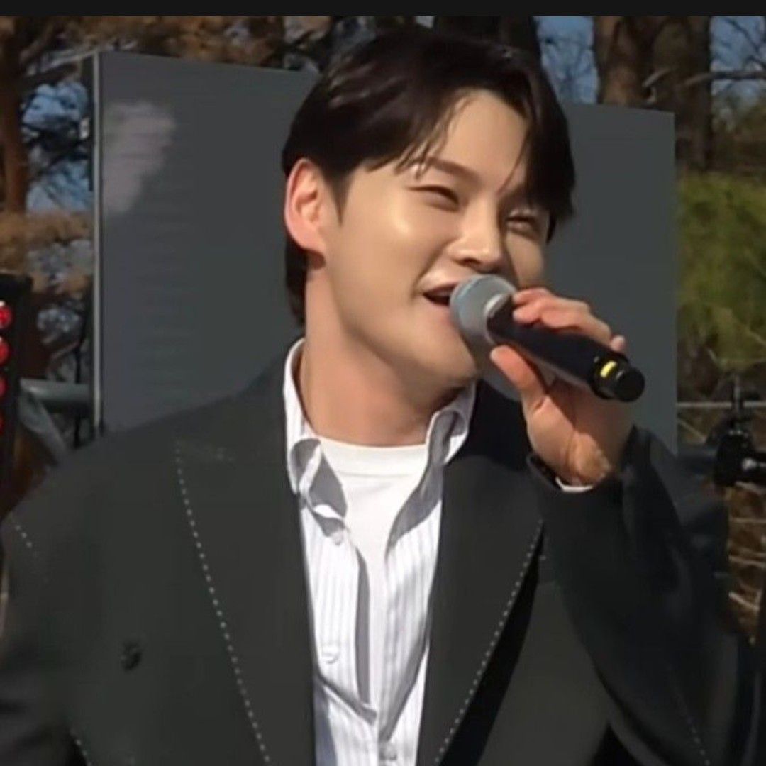 박서진의 비하인드 컷