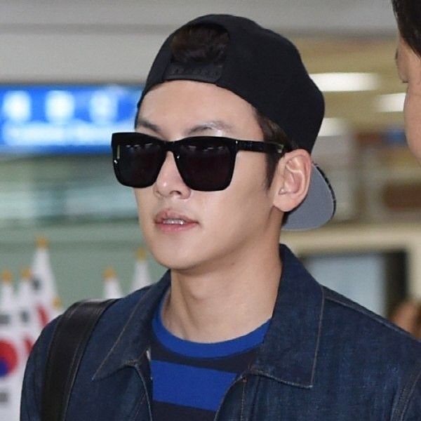 A moment captured by a fan of Ji Changwook