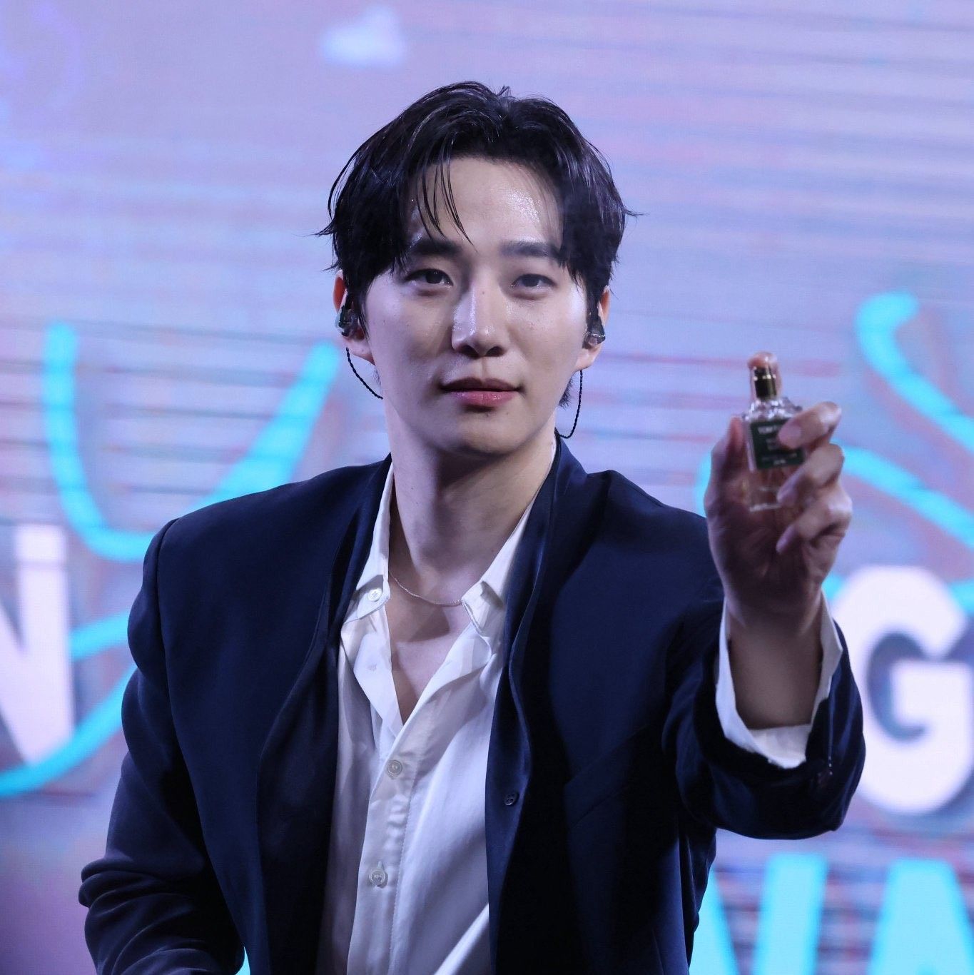 粉絲拍下的李俊昊瞬間