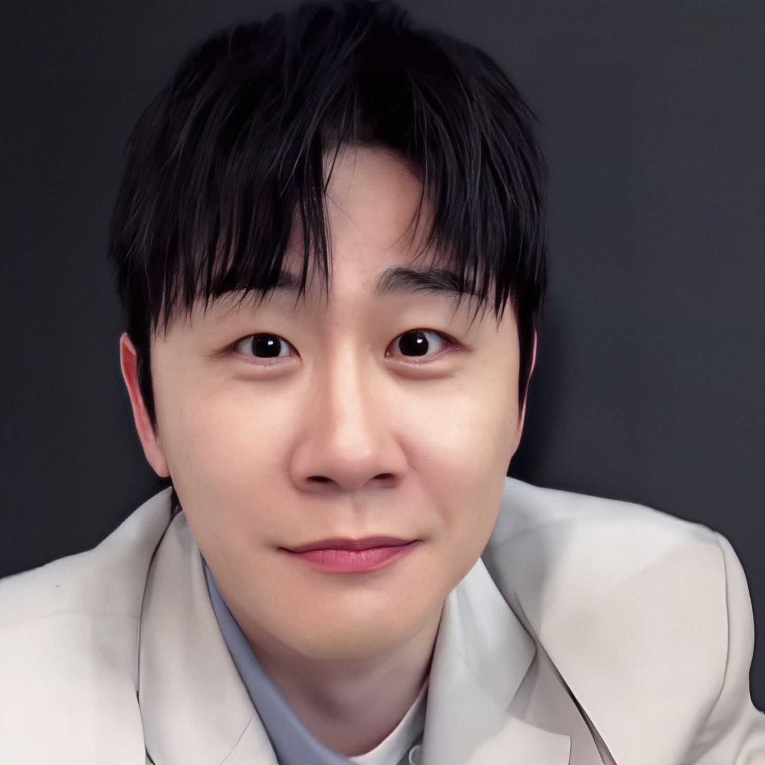 Behind-the-scenes cut of Young Tak