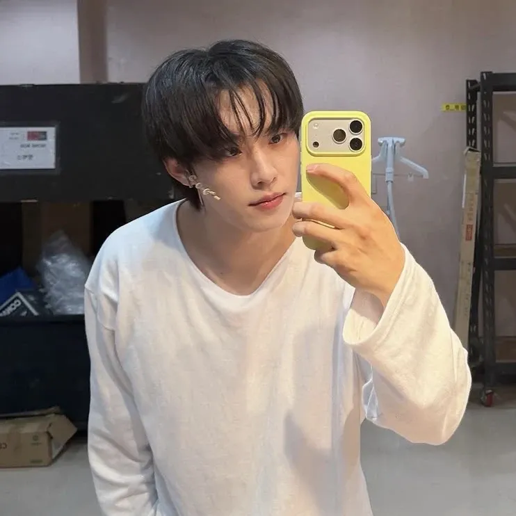 Recent activity shot of Kim Sungcheol