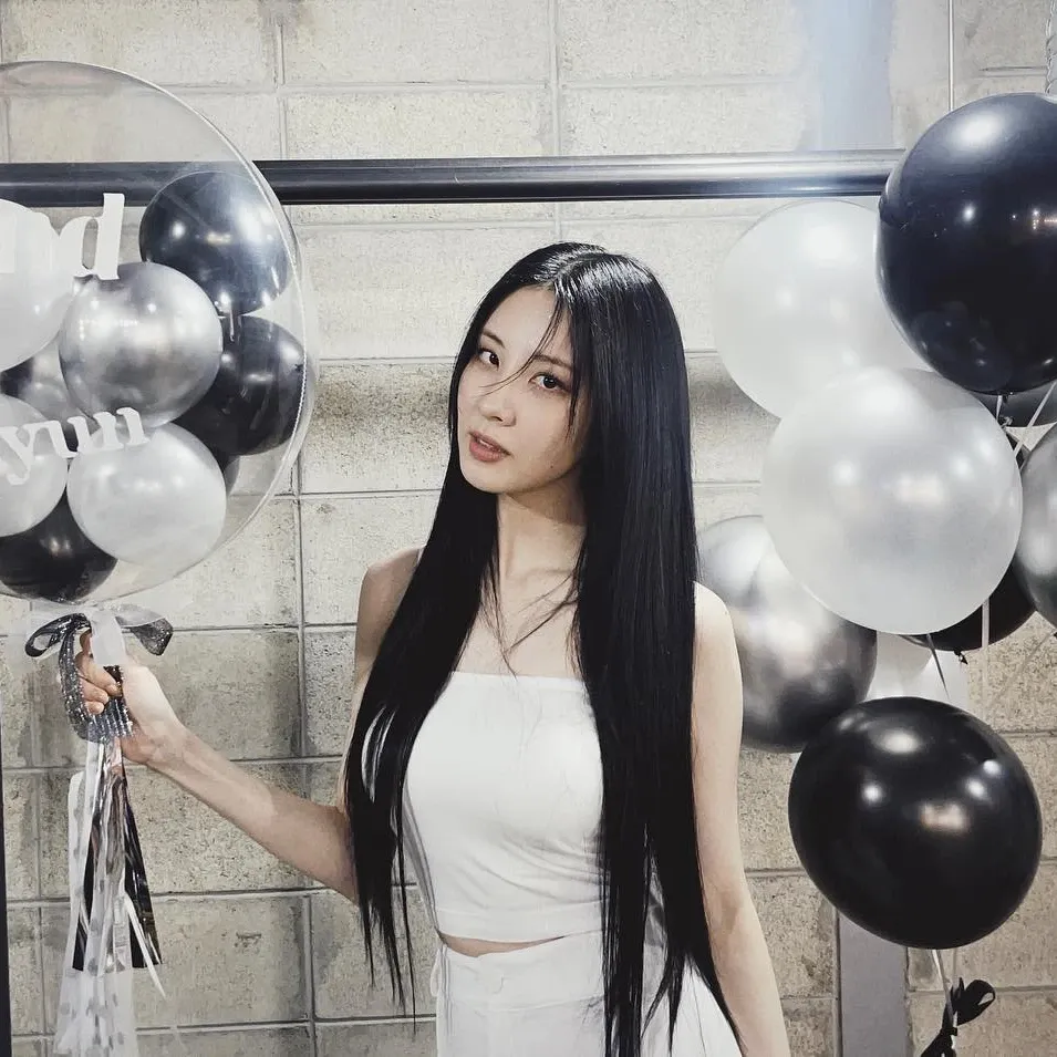 Behind-the-scenes cut of Seohyun
