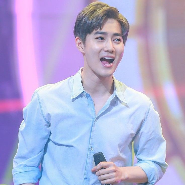 粉絲拍下的Suho瞬間