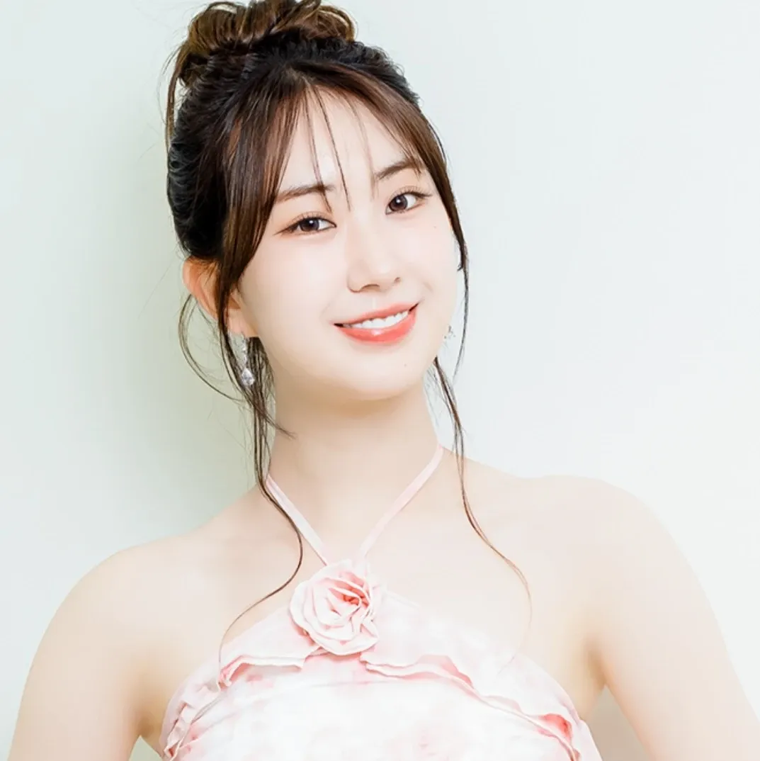 Cuplikan di balik layar dari Jeon Yujin
