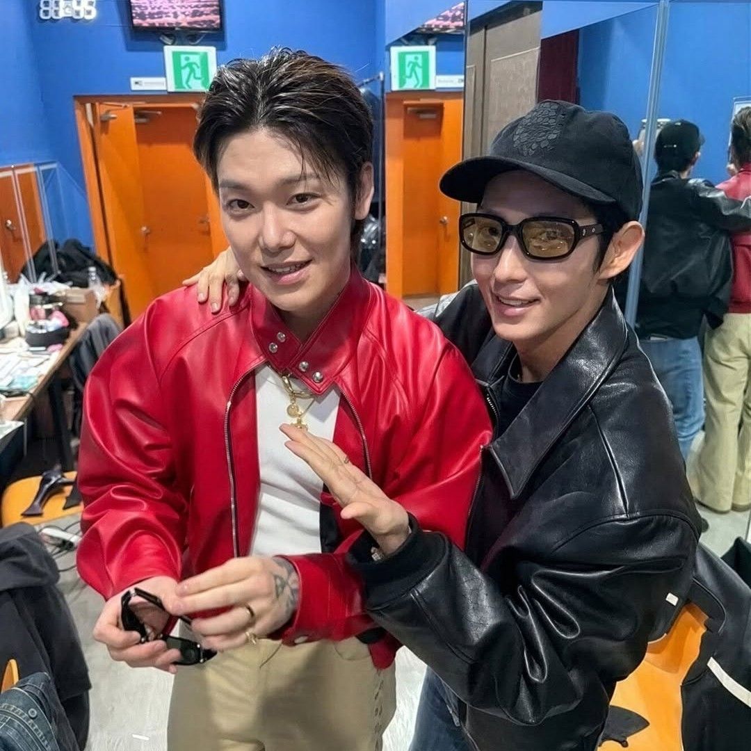 A moment captured by a fan of Lee Joongi