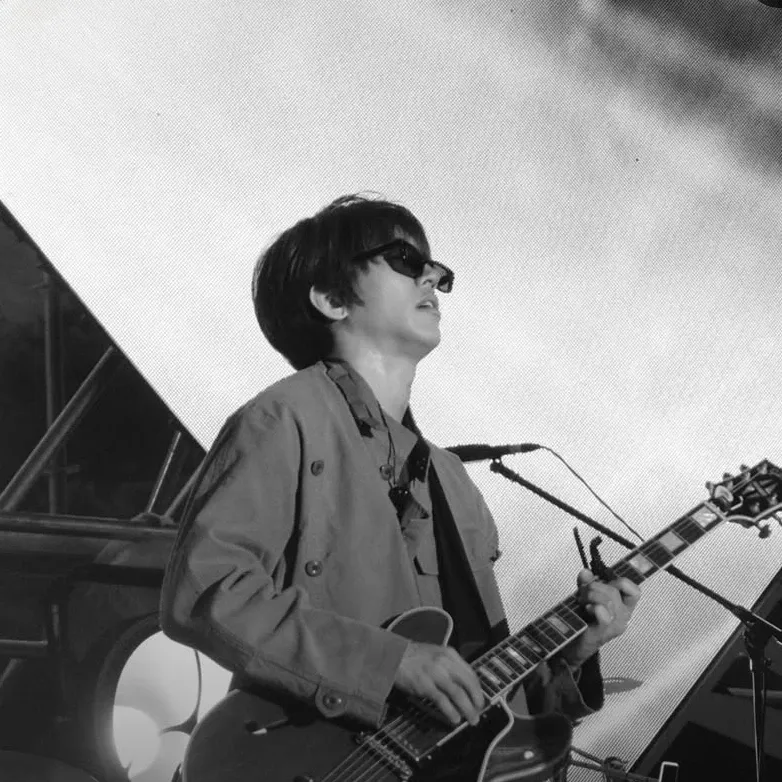 A moment captured by a fan of Lee Seungyoon