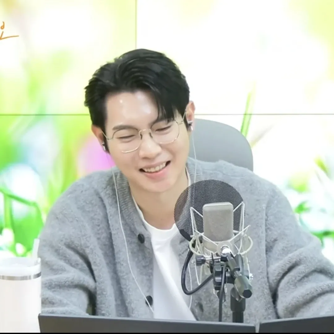 Latest photo of Son Taejin